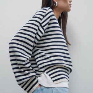 Retrouvez l'élégance d'un pull pour femme Closed disponible à Tarbes chez Ann'C