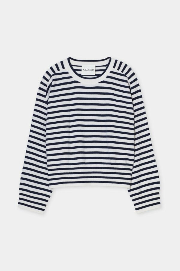 Retrouvez l'élégance d'un pull pour femme Closed disponible à Tarbes chez Ann'C