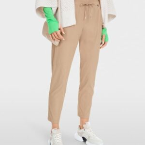 découvrez les pantalons stretch printemps été 2025 dans la boutique de prêt à porter femme Ann'C à Tarbes